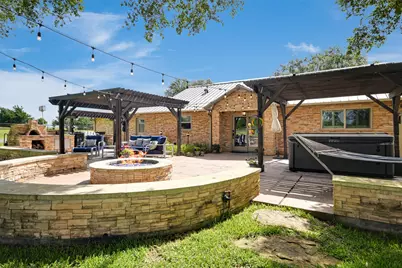 1700 Plum Lane, Brenham, TX 77833 - Photo 2
