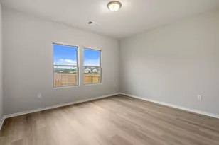 235 Red Tail Hawk Ln, Cedar Creek, TX 78612 - Photo 14