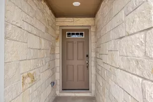 102 Greenspire Ln, Hutto, TX 78634 - Photo 4