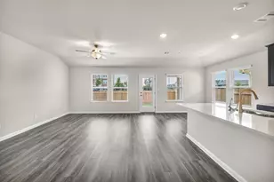 102 Greenspire Ln, Hutto, TX 78634 - Photo 18