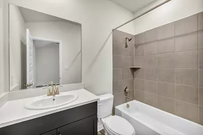 102 Greenspire Lane, Hutto, TX 78634 - Photo 16