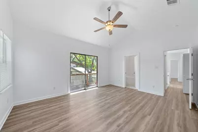 707 E 47th Street #B, Austin, TX 78751 - Photo 24