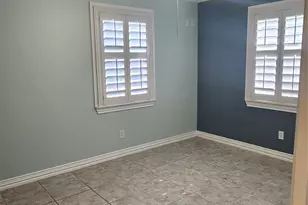 302 Julie St, Burnet, TX 78611 - Photo 22