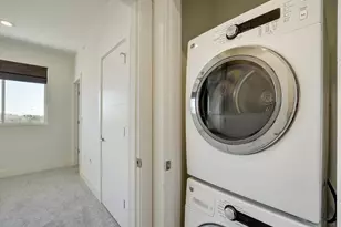 604 N Bluff Dr, Austin, TX 78745 - Photo 26