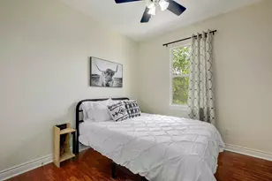 2206 E 14th St, Austin, TX 78702 - Photo 26