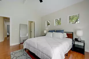 2206 E 14th St, Austin, TX 78702 - Photo 20