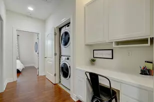 2206 E 14th St, Austin, TX 78702 - Photo 24