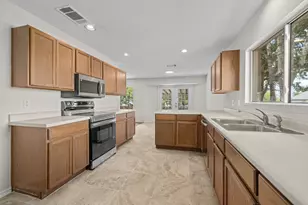 708 Justeford Dr, Pflugerville, TX 78660 - Photo 14