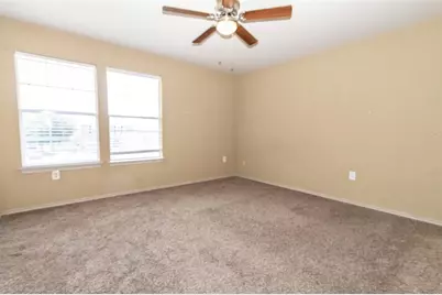 11800 Savanna Canyon Court, Del Valle, TX 78617 - Photo 14
