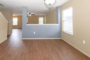11800 Savanna Canyon Ct, Del Valle, TX 78617 - Photo 2