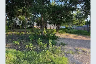 133 W Allen Street, Bartlett, TX 76511 - Photo 10