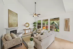 5212 Crystal Water Dr, Austin, TX 78735 - Photo 6