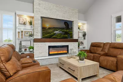 604 Academy Oaks Drive, San Marcos, TX 78666 - Photo 1