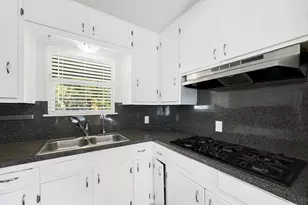 4701 Sylvandale Dr, Austin, TX 78745 - Photo 12