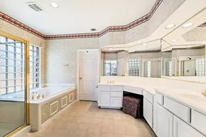 8205 Crabtree Drive, Austin, TX 78750 - Photo 22