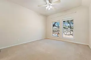 8205 Crabtree Dr, Austin, TX 78750 - Photo 32