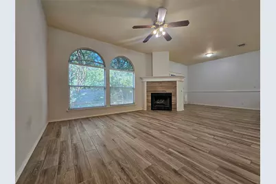 8506 Hillrock Drive, Round Rock, TX 78681 - Photo 10