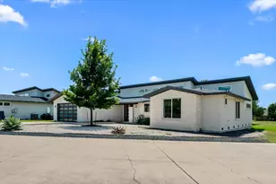11106 Golf Cv, Austin, TX 78747 - Photo 2