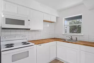 1302 S Quinlan Park Rd, Austin, TX 78732 - Photo 14