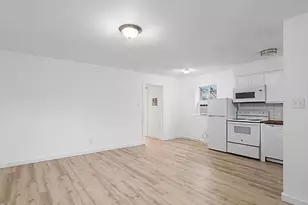 1302 S Quinlan Park Rd, Austin, TX 78732 - Photo 14