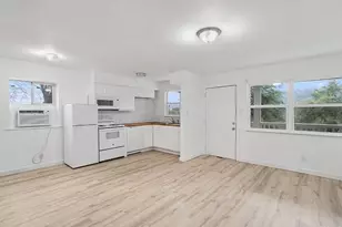 1302 S Quinlan Park Rd, Austin, TX 78732 - Photo 12