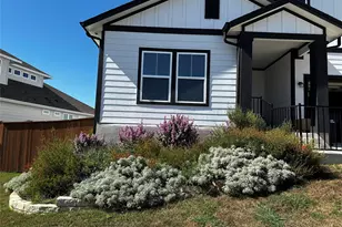 705 Wagon Spoke Wy, Liberty Hill, TX 78642 - Photo 2