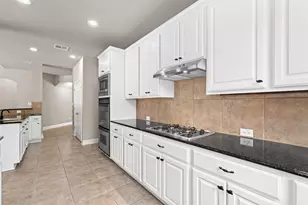 10521 Roy Butler Dr, Austin, TX 78717 - Photo 10