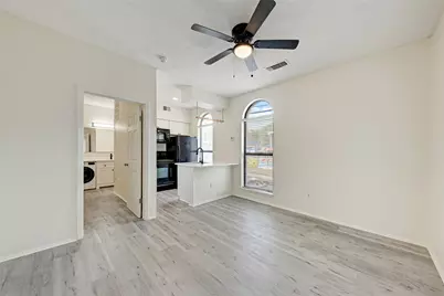 2714 Nueces Street #108, Austin, TX 78705 - Photo 10