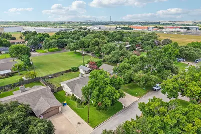 2301 Lillie Lane, Taylor, TX 76574 - Photo 22