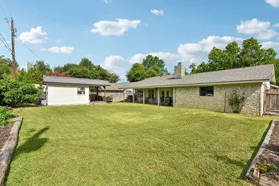 2301 Lillie Lane, Taylor, TX 76574 - Photo 20