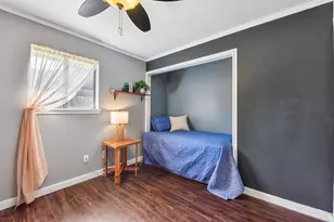 2301 Lillie Ln, Taylor, TX 76574 - Photo 14