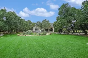 425 Patricia Rd, Georgetown, TX 78628 - Photo 2