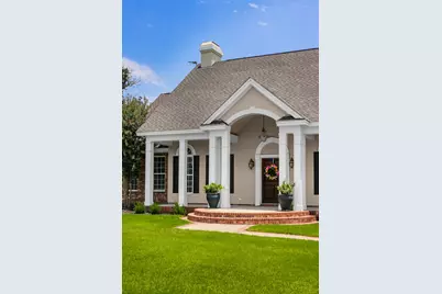 113 Pioneer Passage, Bastrop, TX 78602 - Photo 4