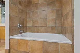 411 Brazos St, Austin, TX 78701 - Photo 14