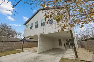 2009 Iroquois Ln, Austin, TX 78741 - Photo 2