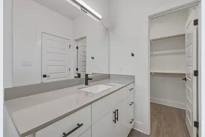 2009 Iroquois Lane #B, Austin, TX 78741 - Photo 16
