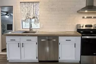 7031 Red Rock Rd, Franklin, TX 77856 - Photo 6