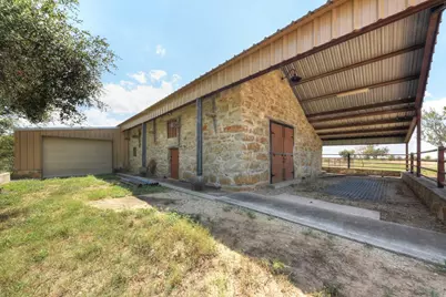 6887 Von Ormy Road, Von Ormy, TX 78073 - Photo 32