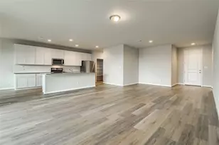 207 Watercourse Wy, Bastrop, TX 78602 - Photo 6