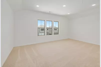 210 Hornet Street, Elgin, TX 78621 - Photo 22