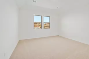 210 Hornet St, Elgin, TX 78621 - Photo 16
