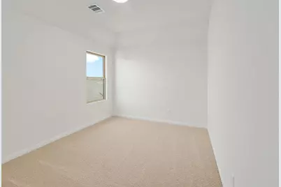 210 Hornet Street, Elgin, TX 78621 - Photo 32