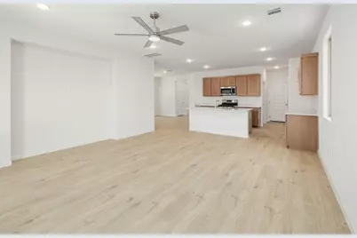 210 Hornet Street, Elgin, TX 78621 - Photo 54