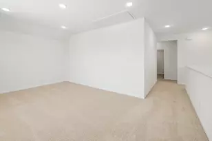 210 Hornet St, Elgin, TX 78621 - Photo 24