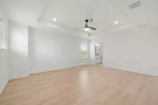 827 Rubber Tree Wy, Buda, TX 78610 - Photo 14