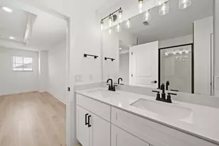 827 Rubber Tree Wy, Buda, TX 78610 - Photo 12