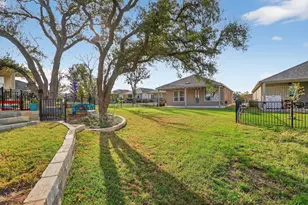 116 Bristol Cv, Georgetown, TX 78633 - Photo 26