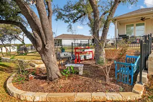 116 Bristol Cv, Georgetown, TX 78633 - Photo 28