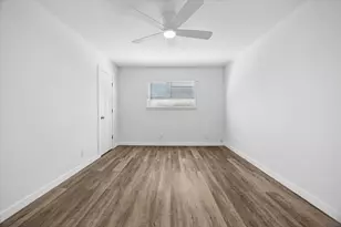 1411 Fairfield Dr, Austin, TX 78758 - Photo 14