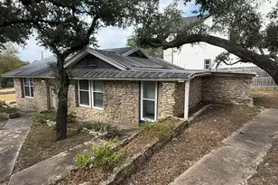 14802 Arrowhead Dr, Leander, TX 78641 - Photo 2